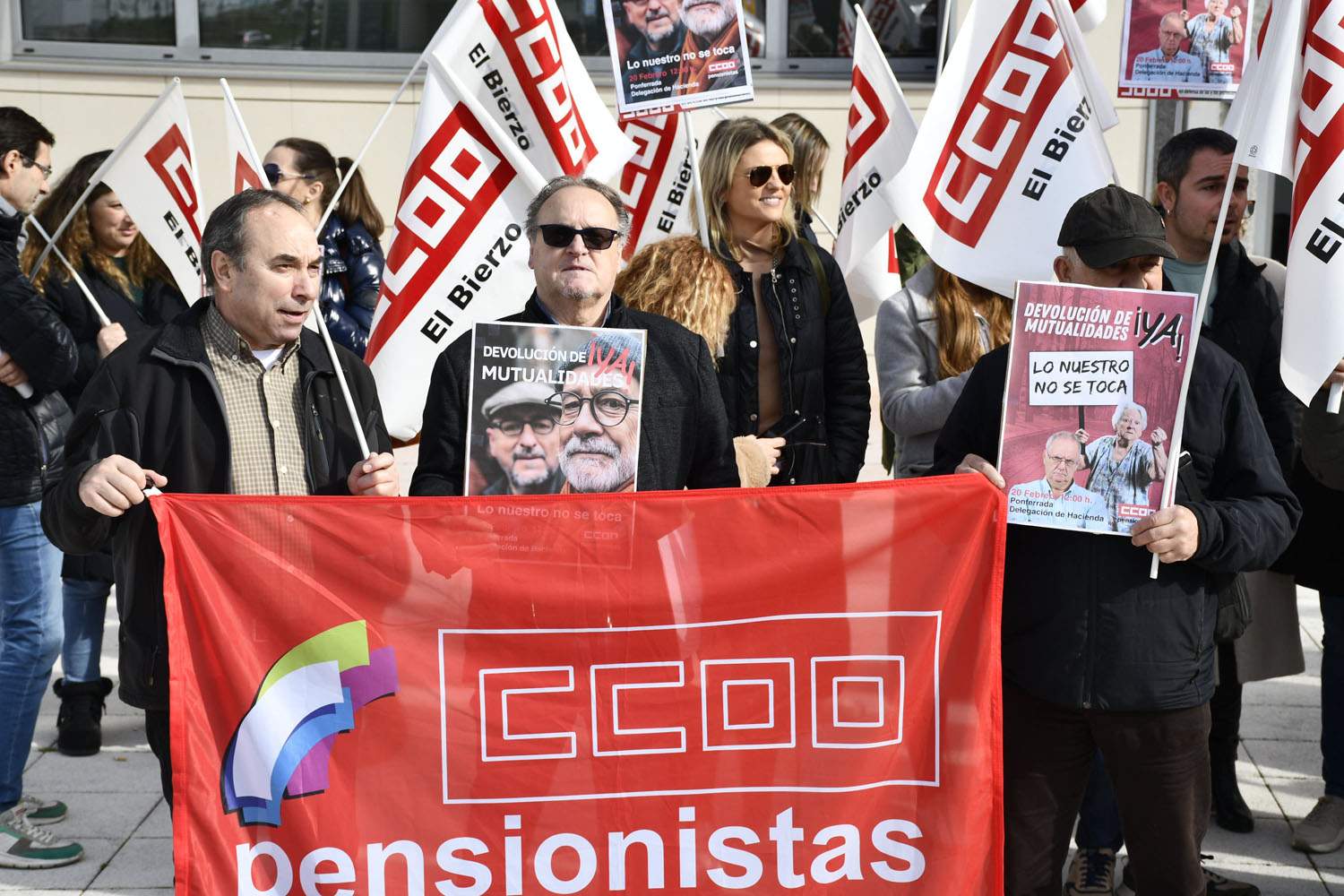 Manifestación de pensionistas en Hacienda (14)