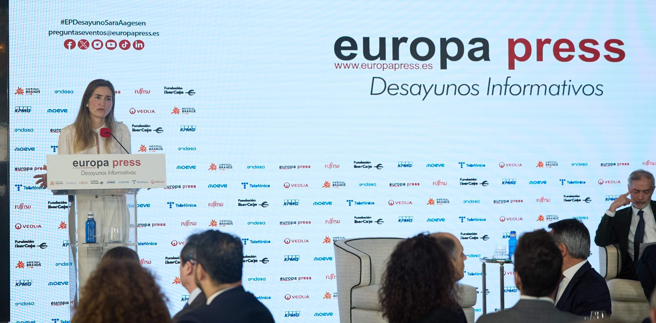 La vicepresidenta Sara Aagesen durante el anuncio del MITECO La vicepresidenta Sara Aagesen durante el anuncio del MITECO