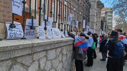 Final de la manifestación de OncoBierzo en Valladolid (2)