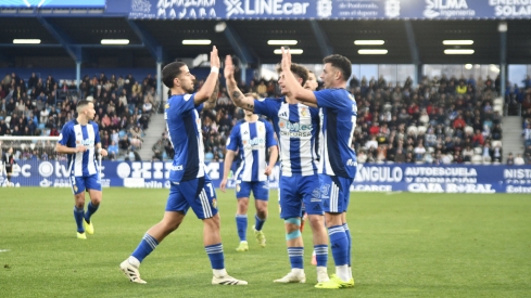 Cuarto gol de la Ponferradina frente a la Segoviana 
