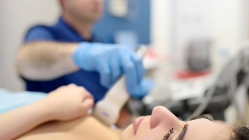 El Hospital del Bierzo atendió el pasado año a 557 enfermos de cáncer