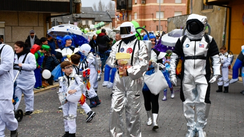Desfile de Carnaval de Camponaraya 2025 (59)