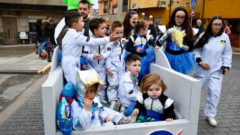 Desfile de Carnaval de Camponaraya 2025 (68)