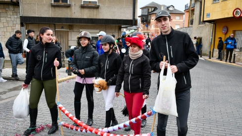 Desfile de Carnaval de Camponaraya 2025 (76)