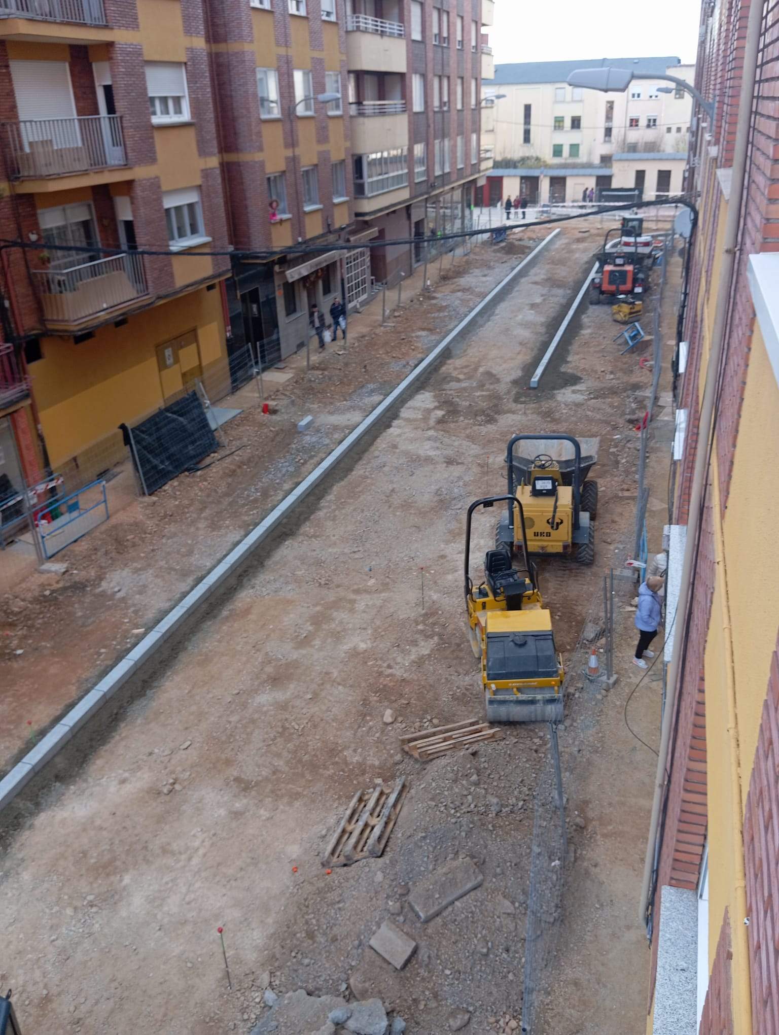 Fotos de la Destileria Bar Ponferrada de las obras de Obispo Osmundo 
