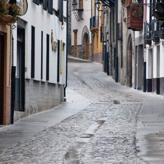 Recepción obras calle del agua de Villafranca del Bierzo 