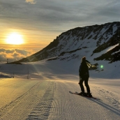 La estación de esquí de San Isidro recibe más de 8.000 visitantes durante el carnaval