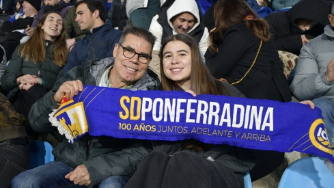 Así se vivió la victoria de la Ponferradina ante el Ourense en El Toralín | Dani Merino