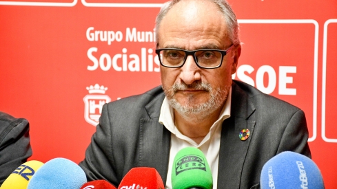 Rueda de prensa del PSOE sobre el solar antiguo cuartel