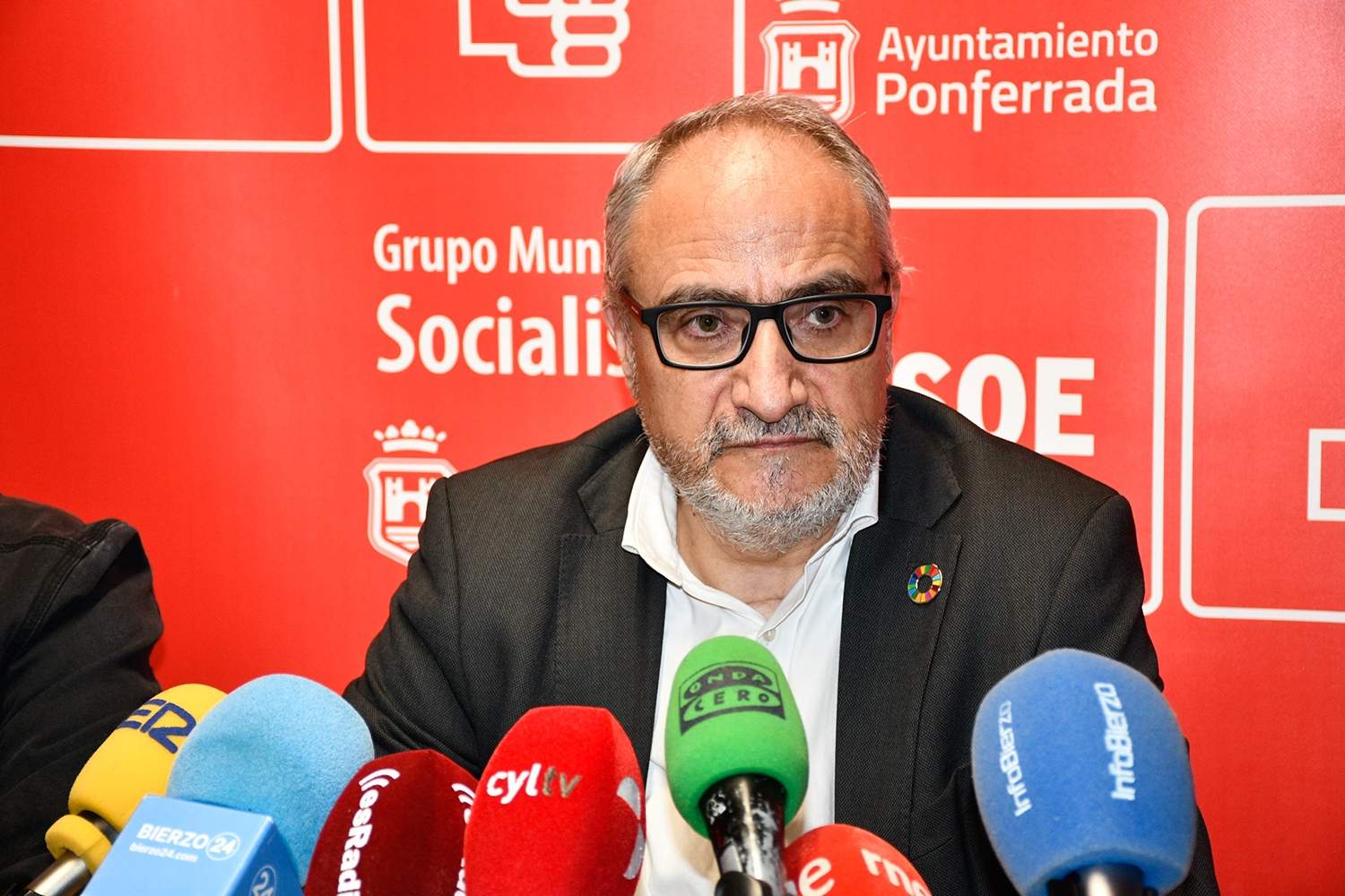 Rueda de prensa del PSOE sobre el solar antiguo cuartel