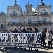 "No puedo ir a ver a mis nietos", "No llego a coger el bus al salir de trabajar del Hospital": La realidad de los usuarios del transporte urbano de Ponferrada "No puedo ir a ver a mis nietos", "No llego a coger el bus al salir de trabajar del Hospital": La realidad de los usuarios del transporte urbano de Ponferrada