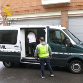 Detenido en El Bierzo por explotación laboral: Las dos víctimas trabajaban más de 12 horas al día baja amenzas Detenido en El Bierzo por explotación laboral: Las dos víctimas trabajaban más de 12 horas al día baja amenzas