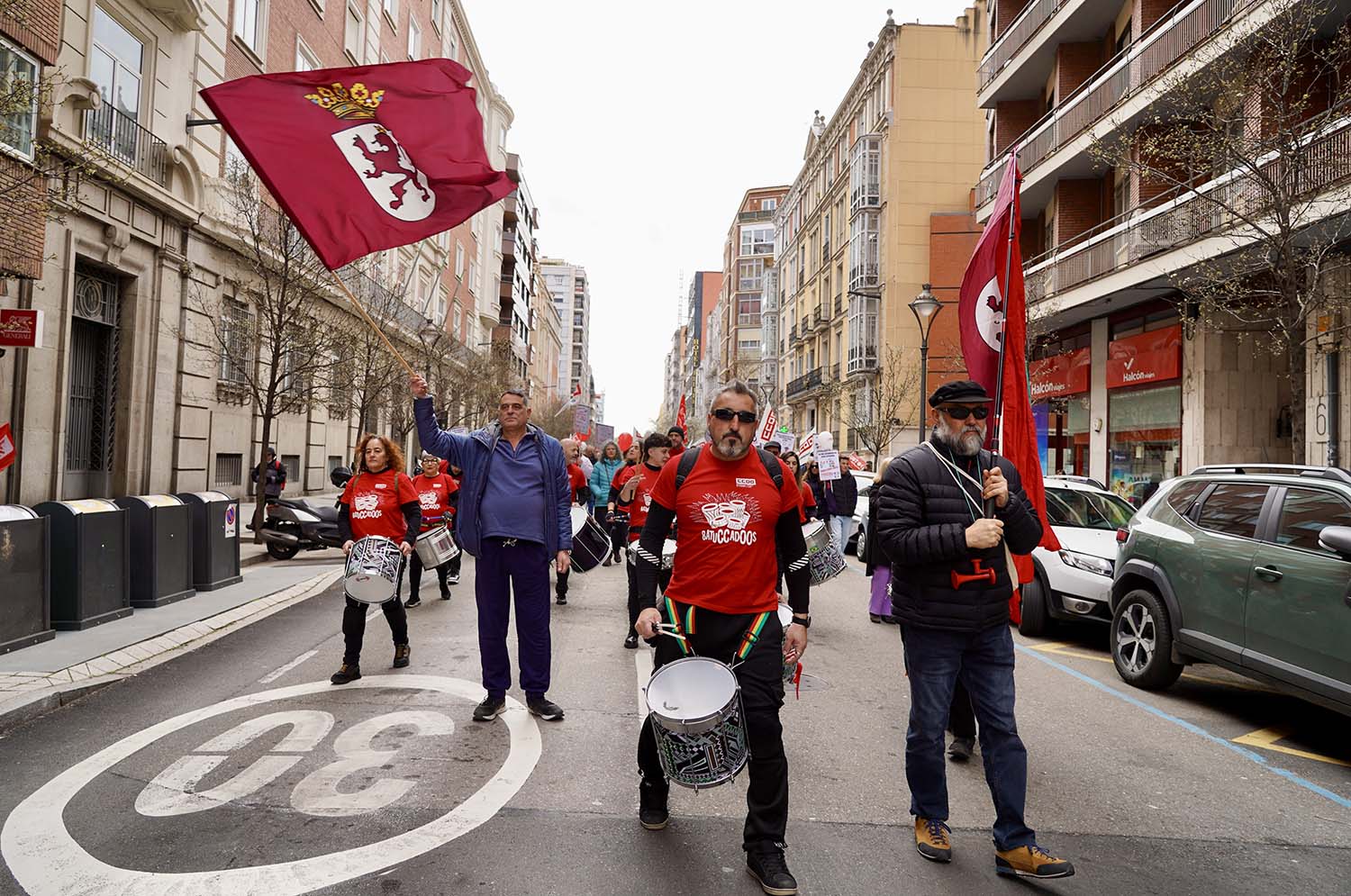 León se manifiesta en las calles de Valladolid en defensa de la sanidad pública