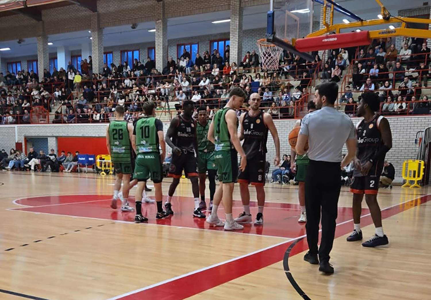 Baloncesto Clínica Ponferrada. Baloncesto Clínica Ponferrada.