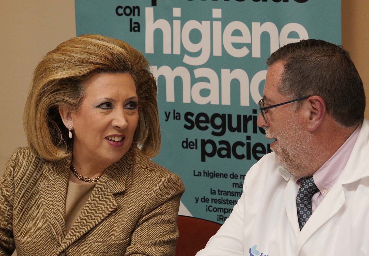 César Sánchez ICAL. La gerente regional de Salud, Violeta Martínez, preside la primera reunión de la Comisión de seguimiento del Plan de Garantía Asistencial para El Bierzo junto al gerente de Asistencia Sanitaria (5
