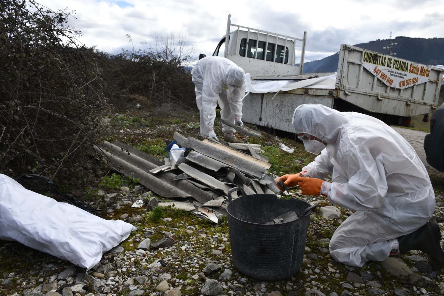 Vertederos ilegales en Ponferrada. Uralita amianto (1)