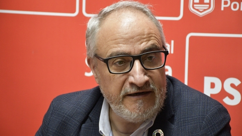 Rueda de prensa del PSOE sobre expedientes urbanísiticos. En la foto Olegario Ramón