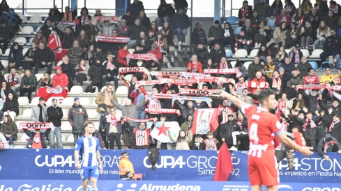 Partido de la Ponferradina contra el Lugo en El Toralín | Foto: Dani Merino, InfoBierzo Partido de la Ponferradina contra el Lugo en El Toralín | Foto: Dani Merino, InfoBierzo