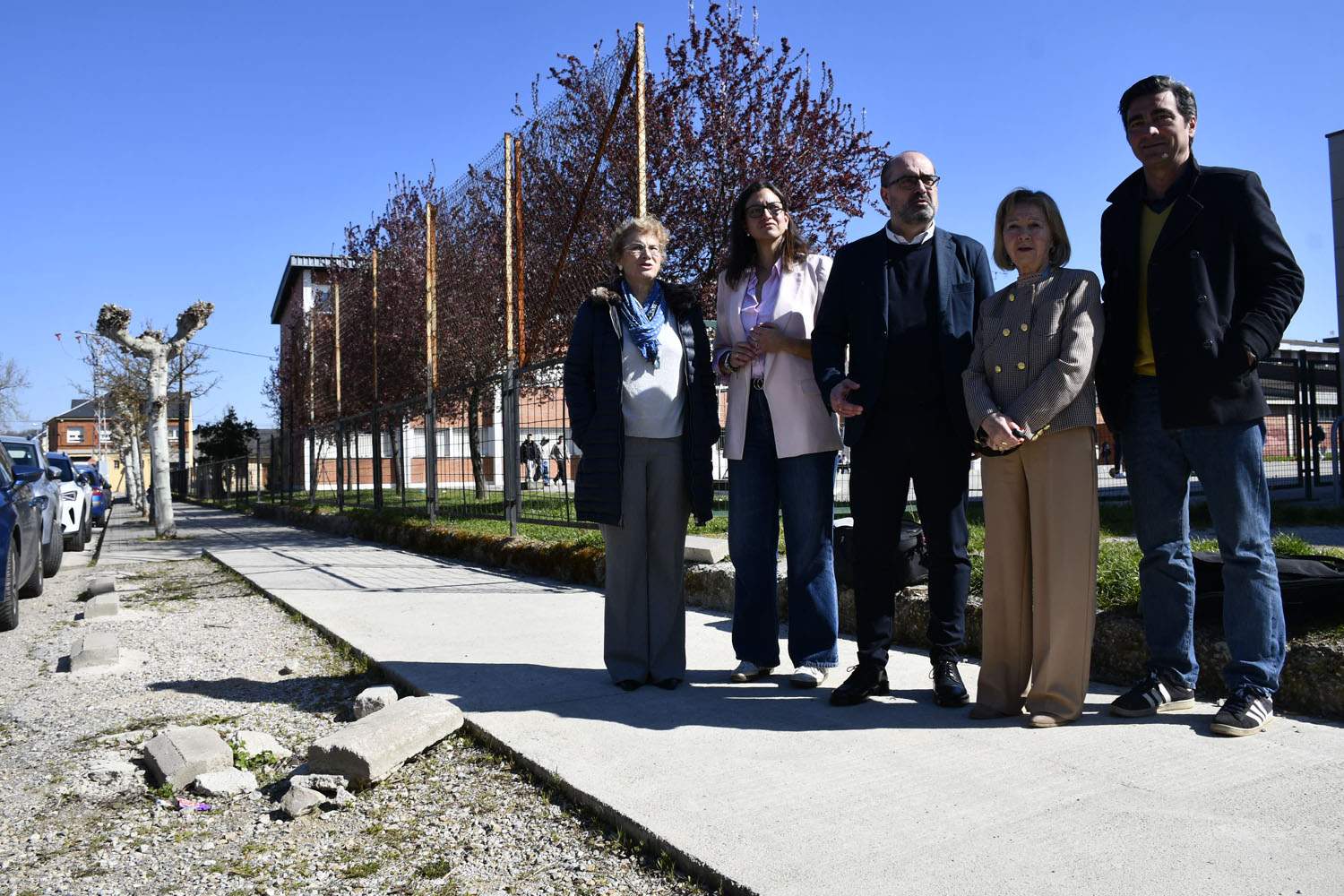 Obras delante del pabellón Nuria Lugueros (5) Obras delante del pabellón Nuria Lugueros (5)