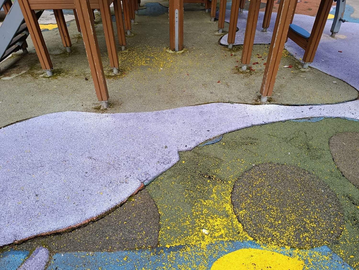 Vandalismo en el parque infantil del Temple.