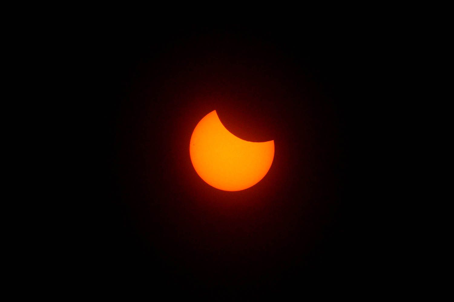 Peio García / ICAL . La Asociación de Astronomía de León organiza una observación pública del eclipse parcial de Sol