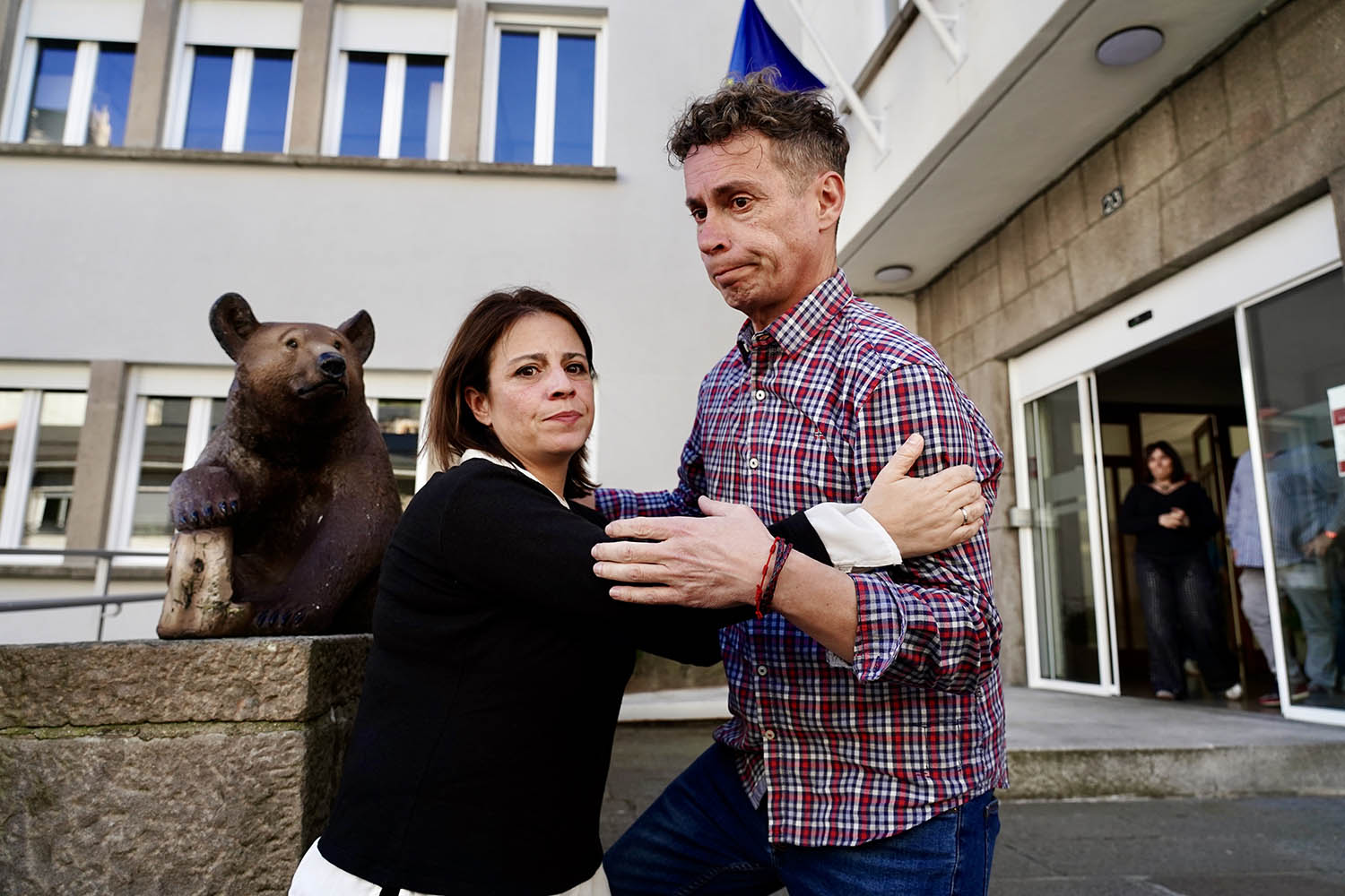 CampilloICAL. El alcalde de Villablino, Mario Rivas, recibe a la delegada del Gobierno de Asturias, Adriana Lastra 1 CampilloICAL. El alcalde de Villablino, Mario Rivas, recibe a la delegada del Gobierno de Asturias, Adriana Lastra 1