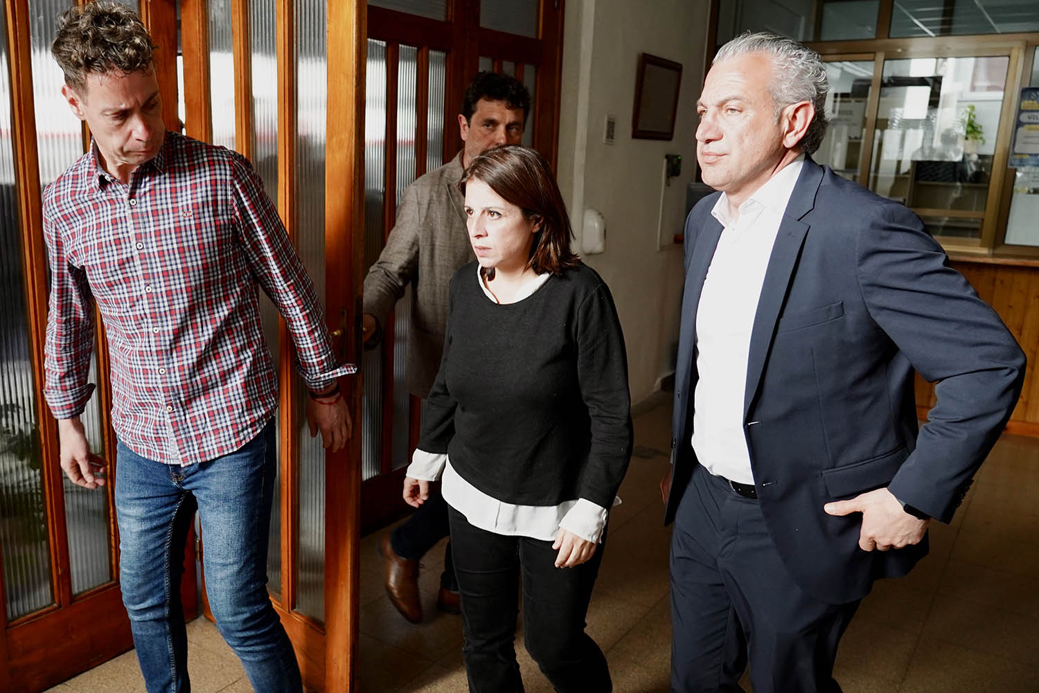 CampilloICAL. El alcalde de Villablino, Mario Rivas, junto al delegado del Gobierno en Castilla y León, Nicanor Sen y la delegada del Gobierno en Asturias, Adriana Lastra. CampilloICAL. El alcalde de Villablino, Mario Rivas, junto al delegado del Gobierno en Castilla y León, Nicanor Sen y la delegada del Gobierno en Asturias, Adriana Lastra.