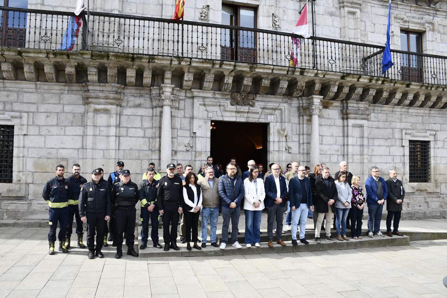 Minuto de silencio en Ponferrada