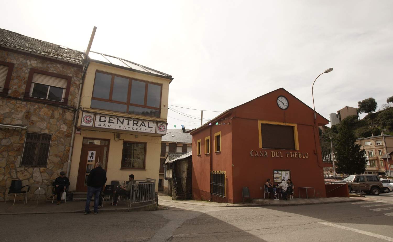 Torre del Bierzo, durante el luto oficial por la muerte del minero David Álvarez en la mina de Cerredo (Asturias) | Foto: César Sánchez, ICAL (4)