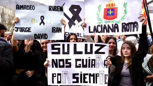 Funeral de los mineros fallecidos en Villablino | Foto: Campillo, ICAL