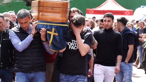 Funeral de los mineros fallecidos en Villablino | Foto: Campillo, ICAL