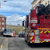 Archivo. Bomberos de Ponferrada en el incendio de Rosalía de Castro 