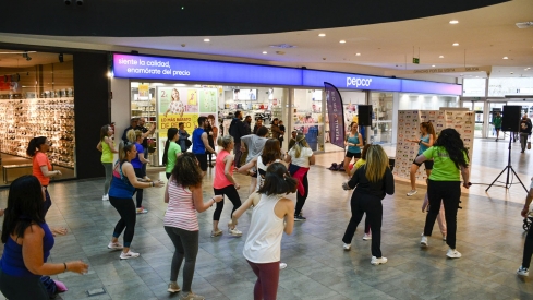Zumba en el Rosal (3) Zumba en el Rosal (3)