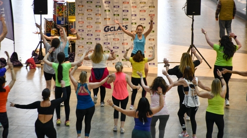 Zumba en el Rosal (13) Zumba en el Rosal (13)