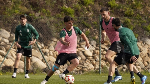 LA PREVIA | La Ponferradina no se puede permitir otro fallo ante un necesitado Real Unión (domingo, 12:00 horas) LA PREVIA | La Ponferradina no se puede permitir otro fallo ante un necesitado Real Unión (domingo, 12:00 horas)