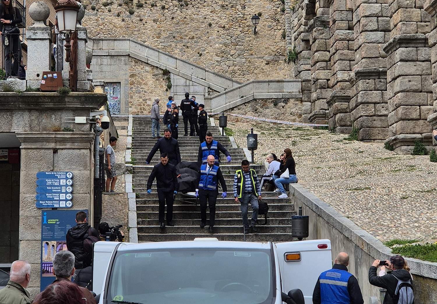 Muerto en el Acueducto de Segovia