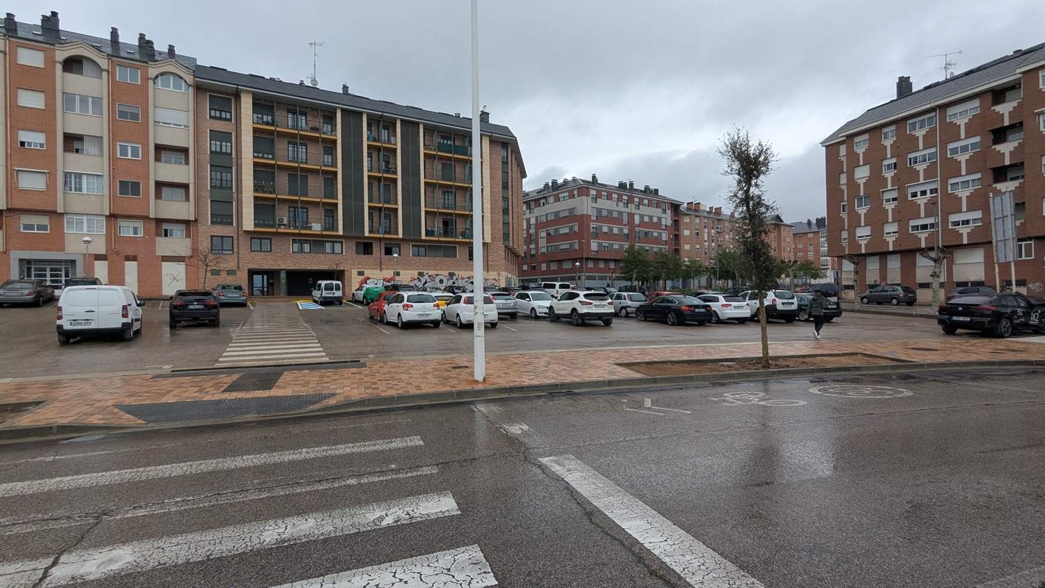 Obras en las aceras de Avenida del Castillo de Ponferrada (7)