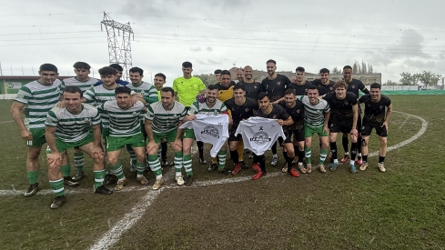 El Atlético Bembibre mantiene su apuesta por la permanencia tras puntuar en La Virgen del Camino