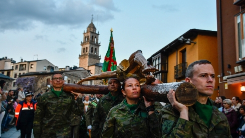 Traslado del Cristo de la Esperanza de Ponferrad (77)