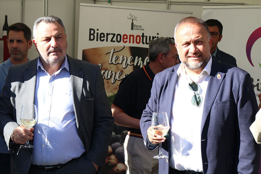La Feria del Vino de Cacabelos regresó para 'brindar' con DO Bierzo sus ...