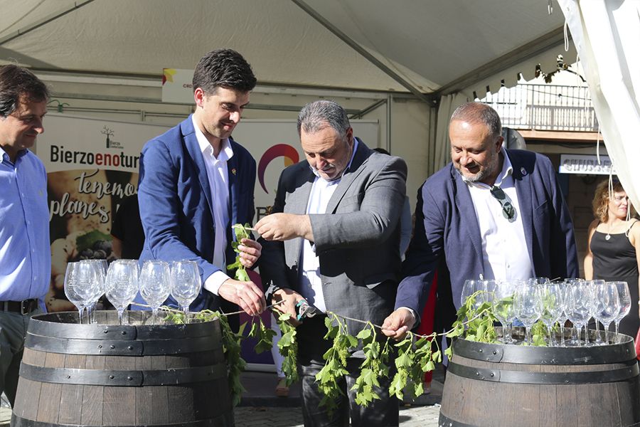 La Feria del Vino de Cacabelos regresó para 'brindar' con DO Bierzo sus ...