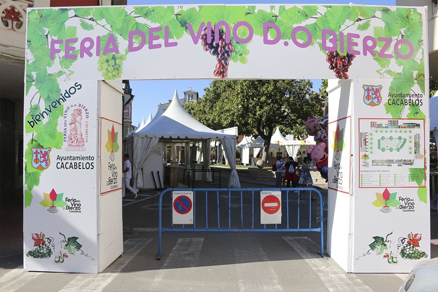 La Feria del Vino de Cacabelos regresó para 'brindar' con DO Bierzo sus ...