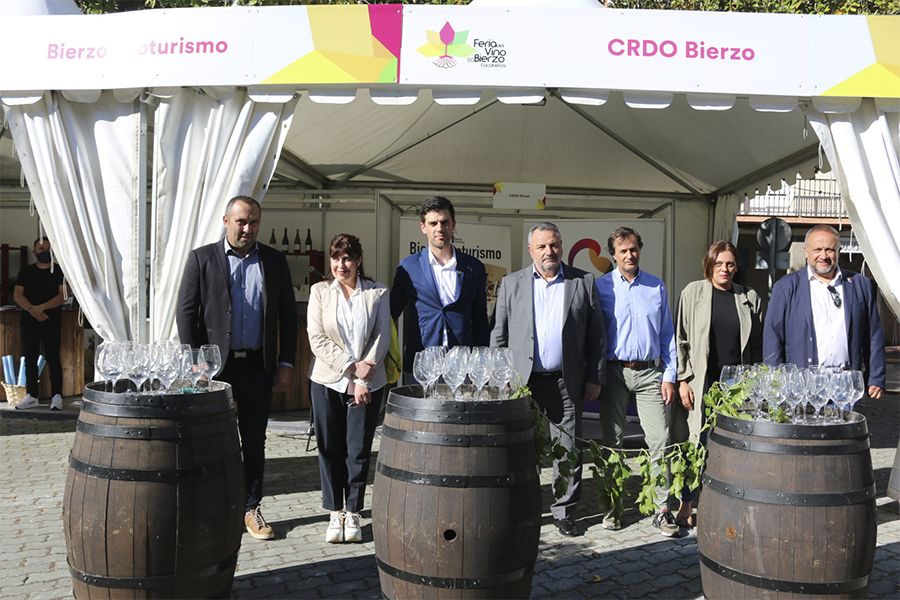 La Feria del Vino de Cacabelos regresó para 'brindar' con DO Bierzo sus ...