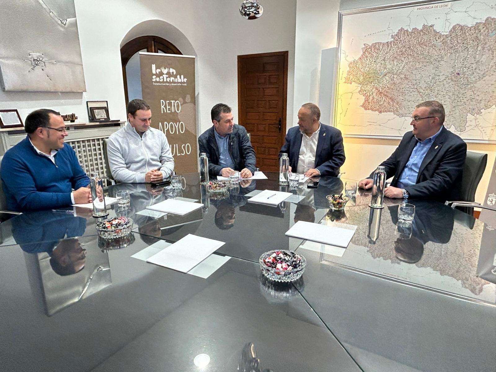 Reunión productores miel del Bierzo 