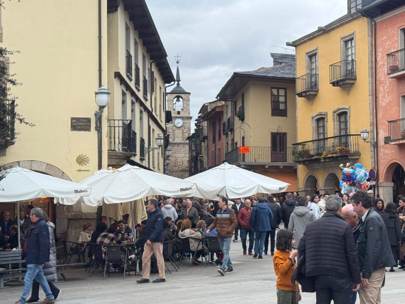 Turismo, turistas Semana Santa Ponferrada (3)