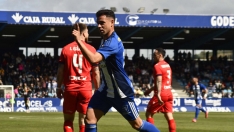 Gol de Bustos frente al Osasuna | Álvaro Bustos se aleja de Ponferradina e interesa al Murcia Gol de Bustos frente al Osasuna | Álvaro Bustos se aleja de Ponferradina e interesa al Murcia