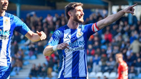 Gol Borja Valle | El jugador de la Ponferradina Borja Valle, pregonero de CIMA 2025