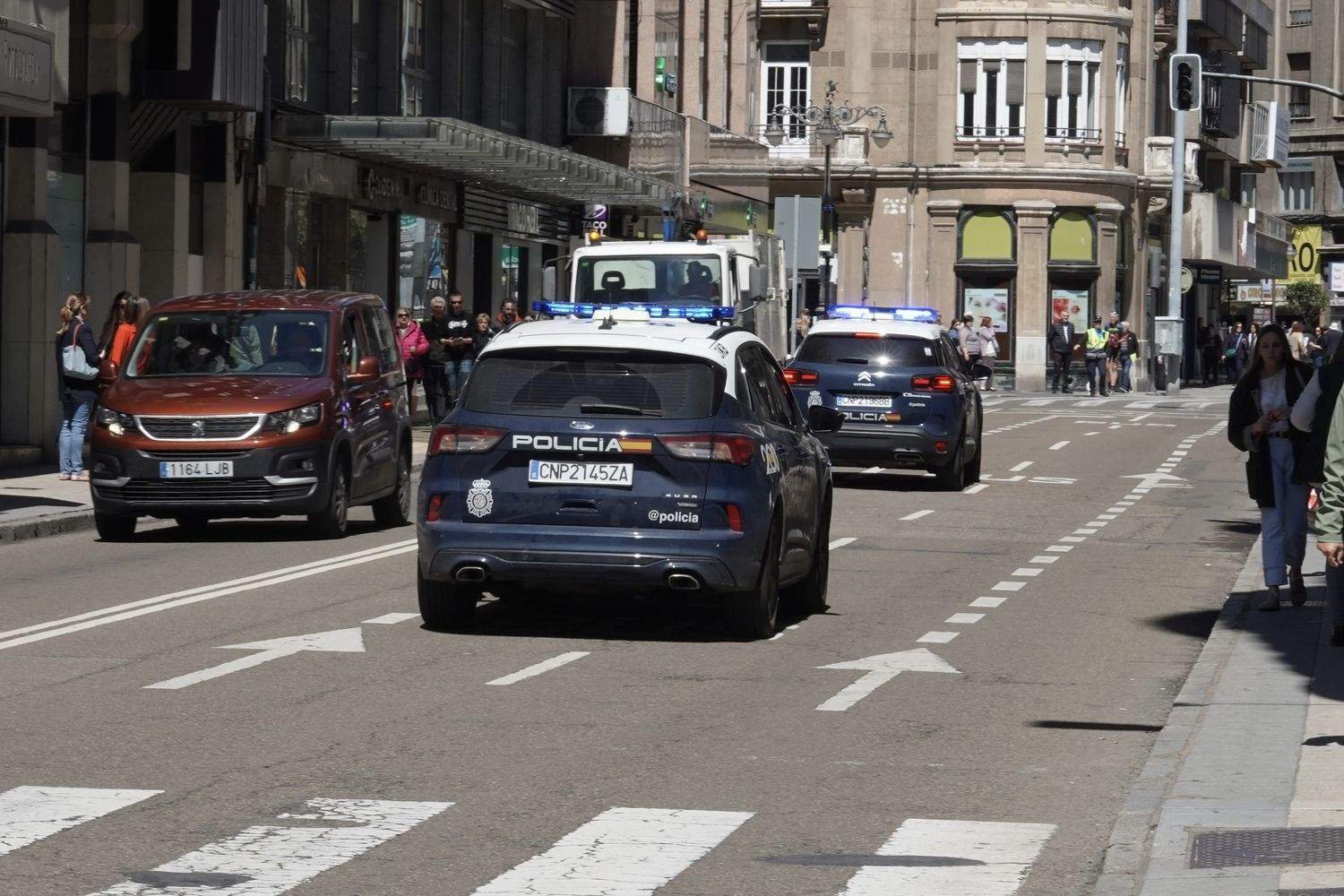 Policia Nacional en León | Detenido un sospechoso de los incendios en la calle Bernardo del Carpio de León