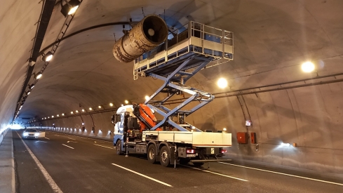 Obras de modernización de ocho túneles de la A-6 en el puerto de Piedrafita, en las provincias de León y Lugo