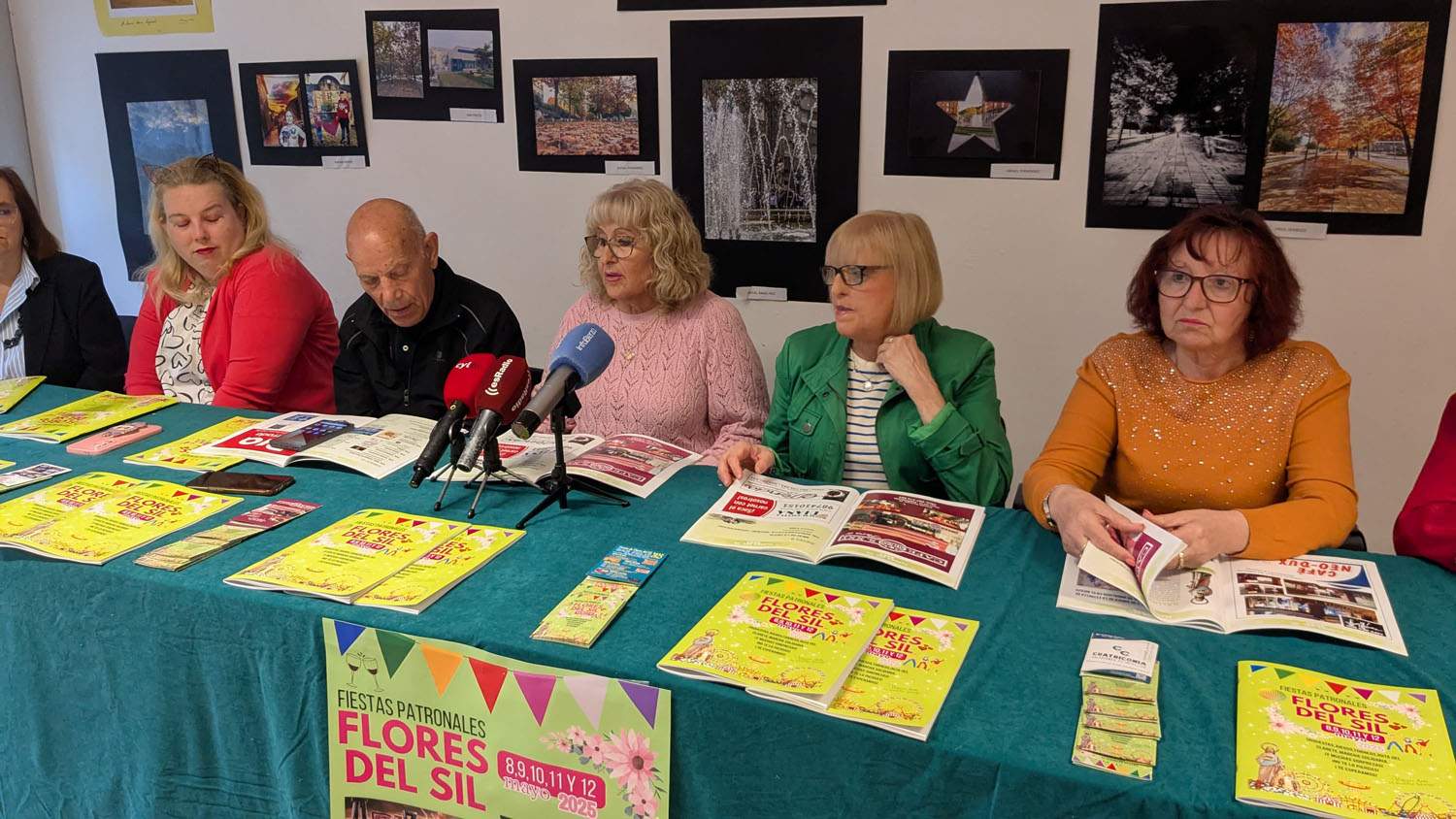 Presentación fiesta de Flores del Sil (4) Presentación fiesta de Flores del Sil (4)